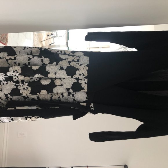 DVF Wrap Dress - Picture 2 of 2
